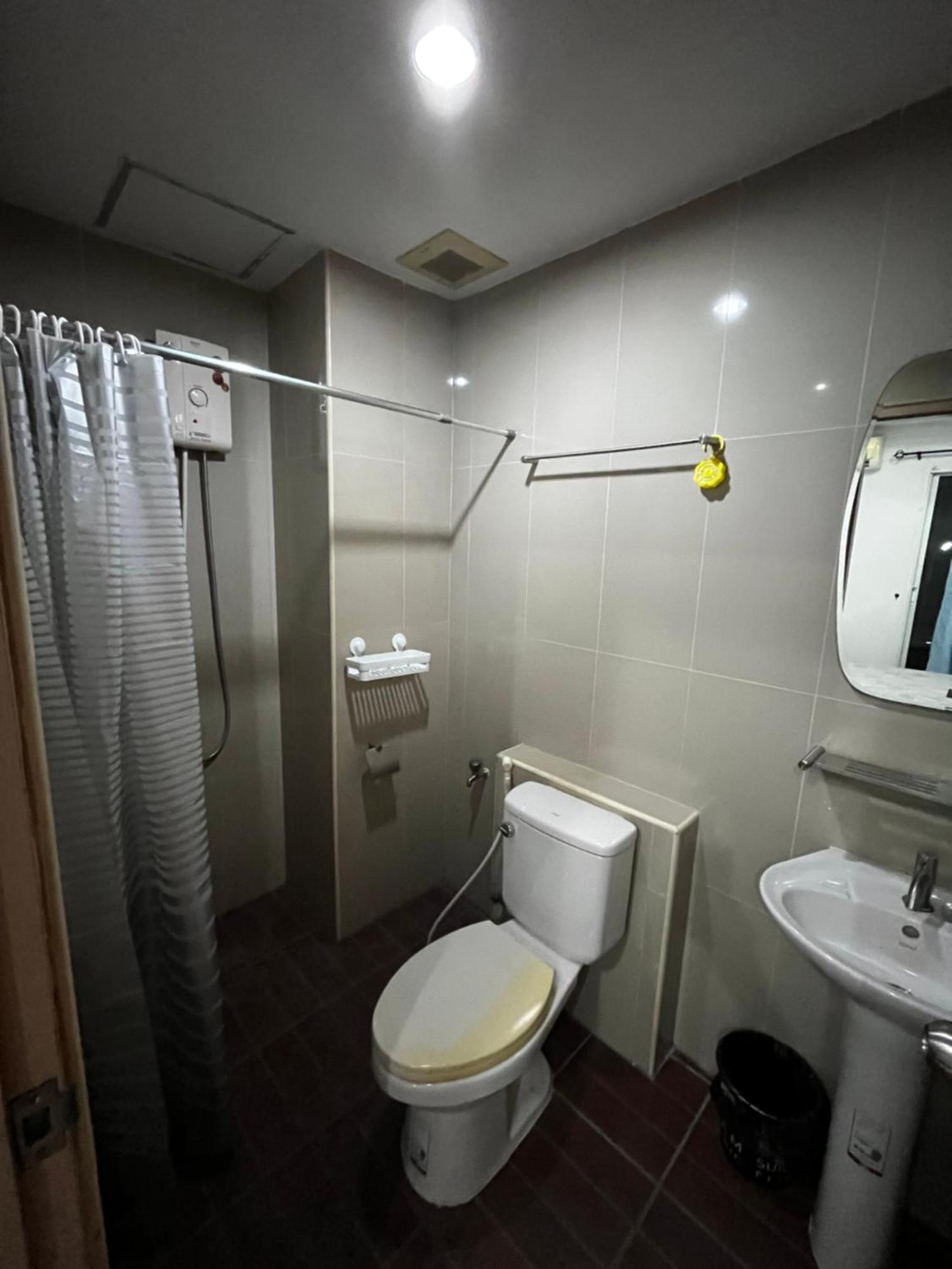 The European House Pattaya Bed & Breakfast Room photo